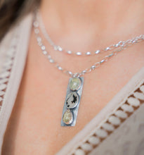 Load image into Gallery viewer, 3 Stone Bar Necklace
